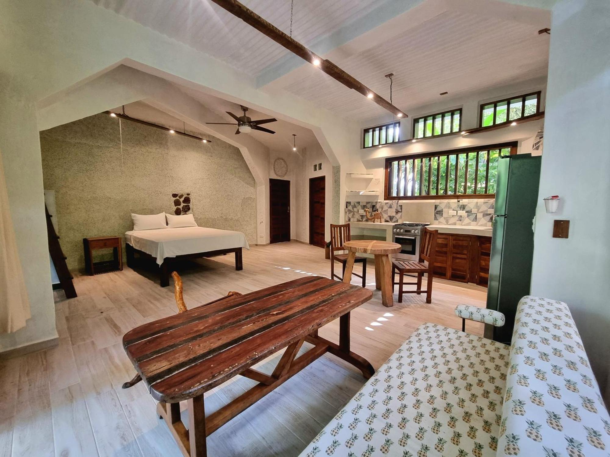欧米茄旅游生态山林小屋 拉塞瓦 外观 照片