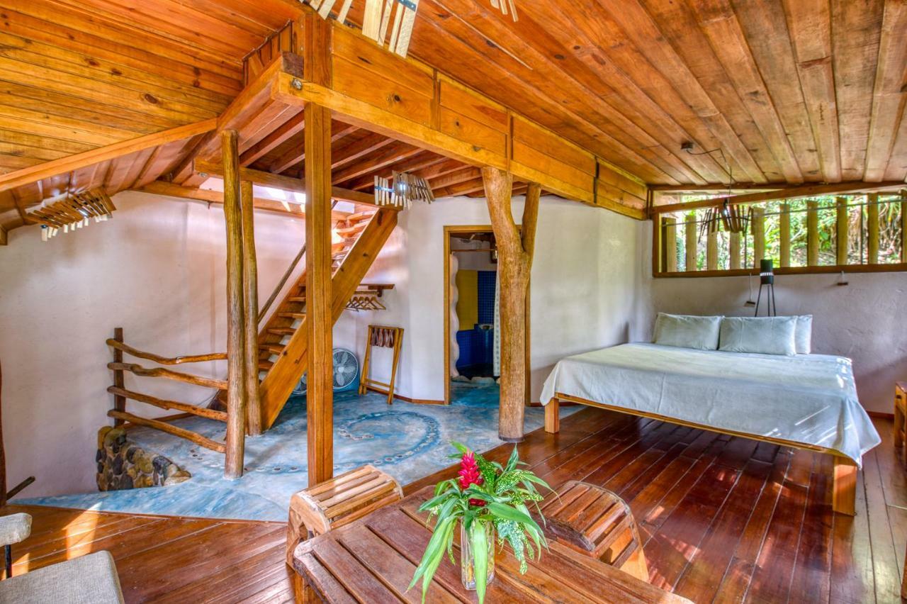 欧米茄旅游生态山林小屋 拉塞瓦 外观 照片